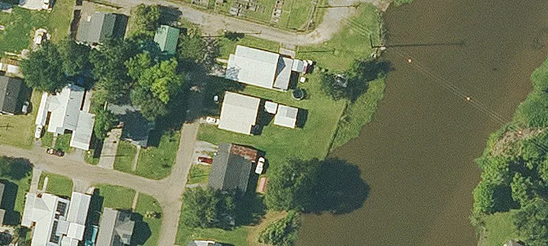 1002 Malcolm St