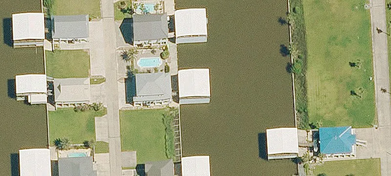 133 Peninsula Dr