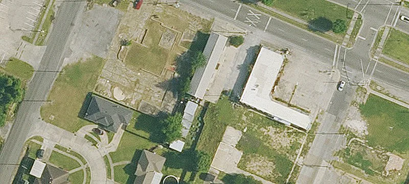 6940 Saint Claude Ave