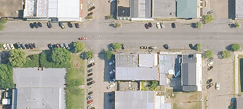 100 Main St