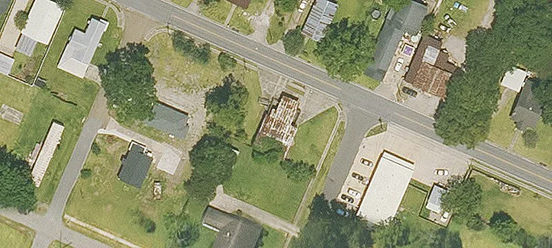 640 Main St