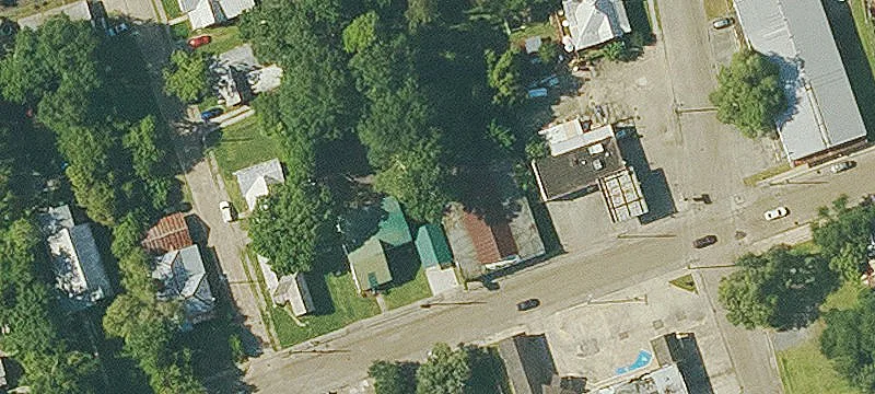 506 Willow St