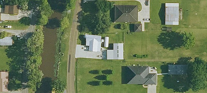 2633 Lee Dr
