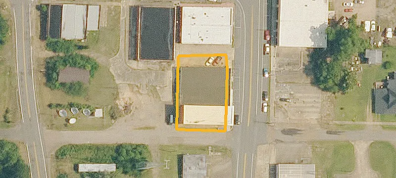 2419 Main St