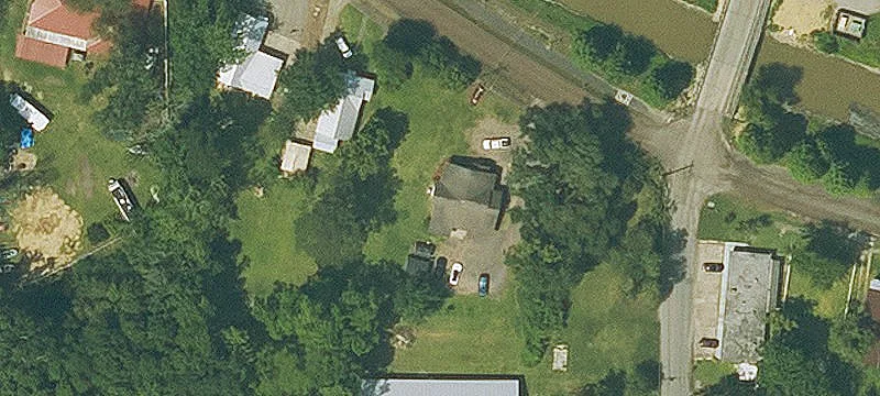413 Main St