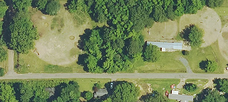 160 Lewis Loop