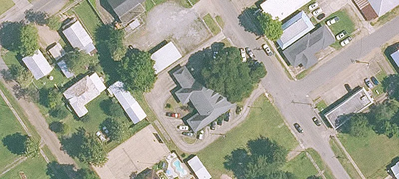 306 Walnut St