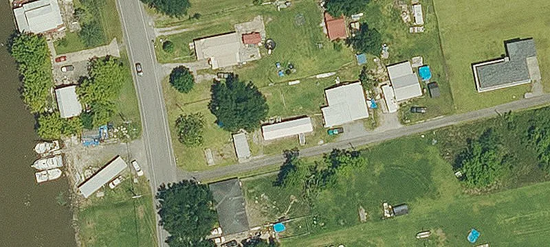 103 Neal Ln