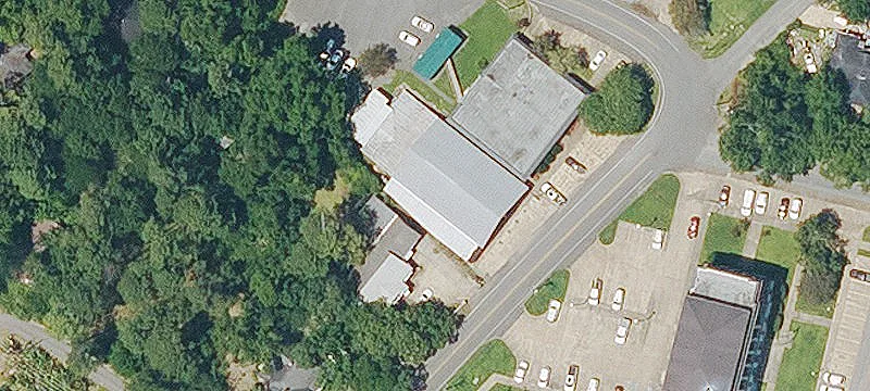 301 Bushley St