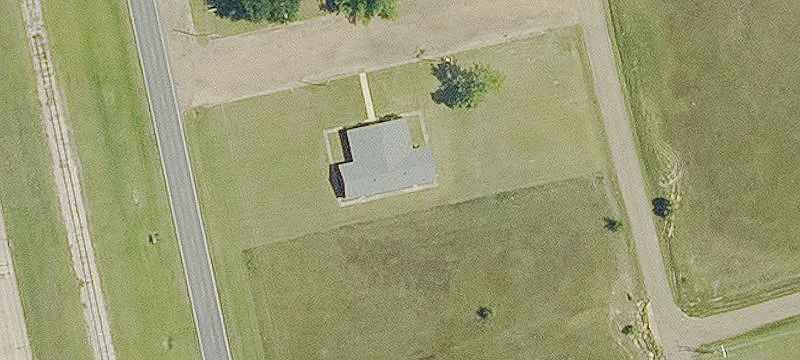 300 Main St