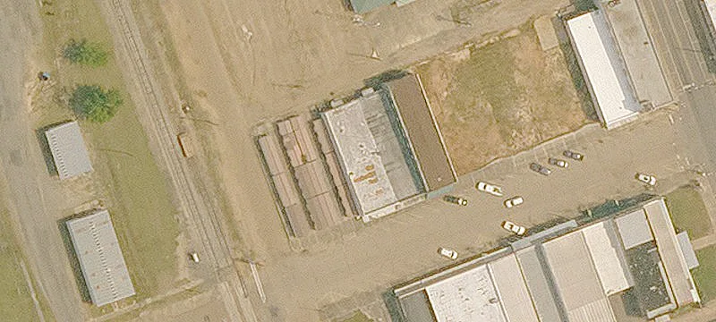 1825 Main St