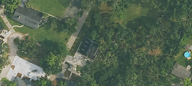 110 Ave Of Oaks