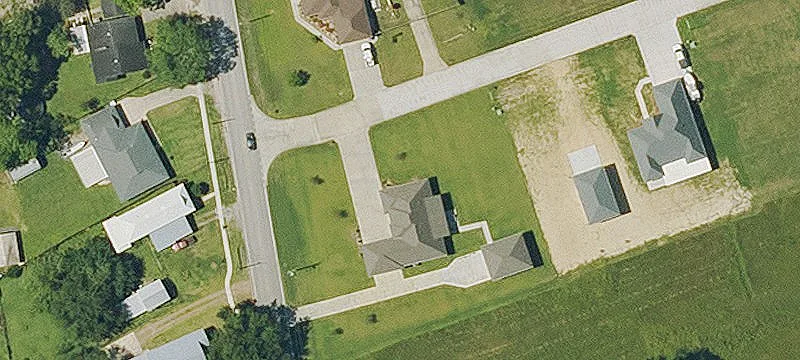 2142 Hwy 182nd W