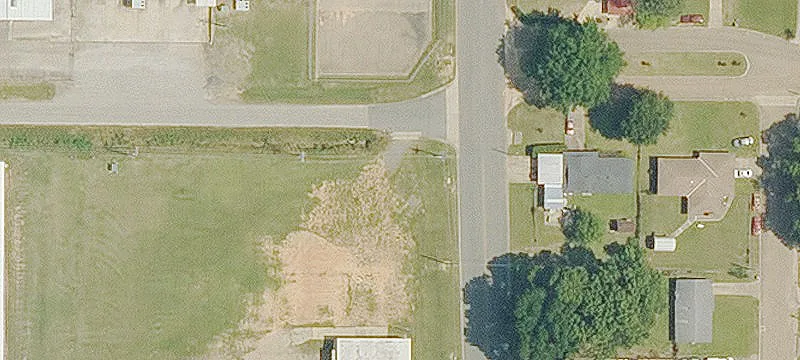 108 Robertson Dr