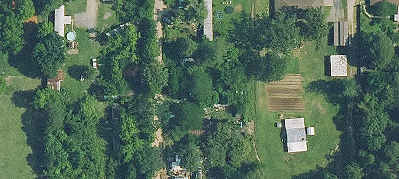 1305 Barron Rd