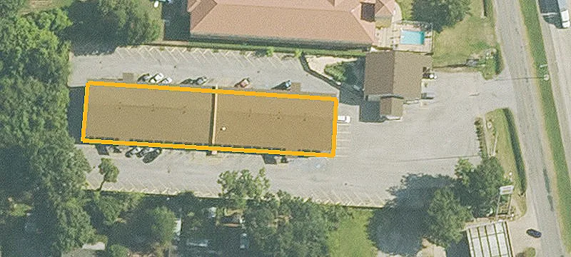 2111 Evangeline Trwy