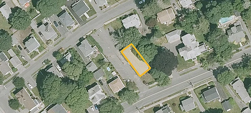 36 Conant St