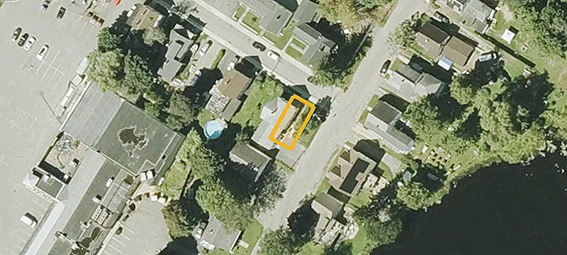 33 Chestnut St