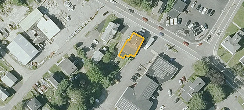 66 Main St