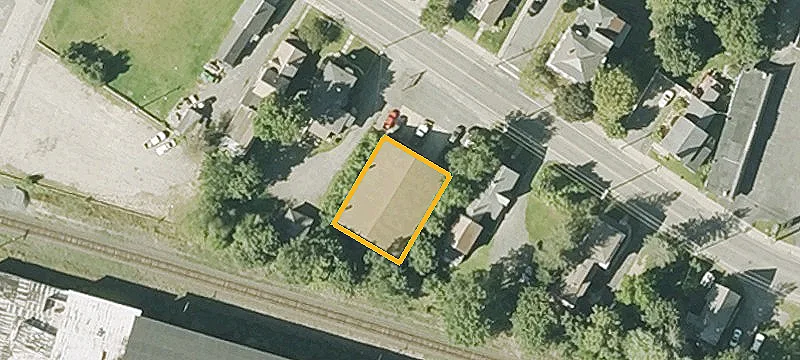 164 Main St