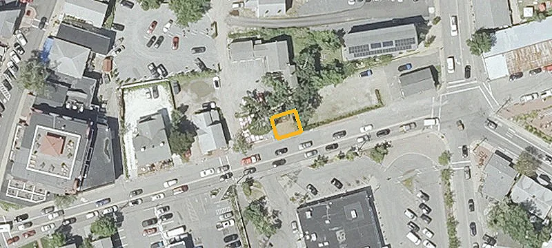 32 Bch St