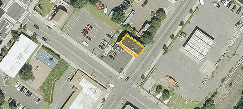 37 Commercial St