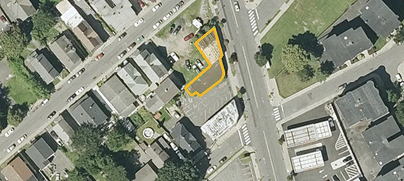 708 Main St