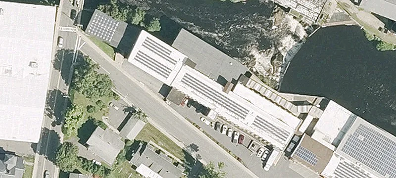 10 Maple St