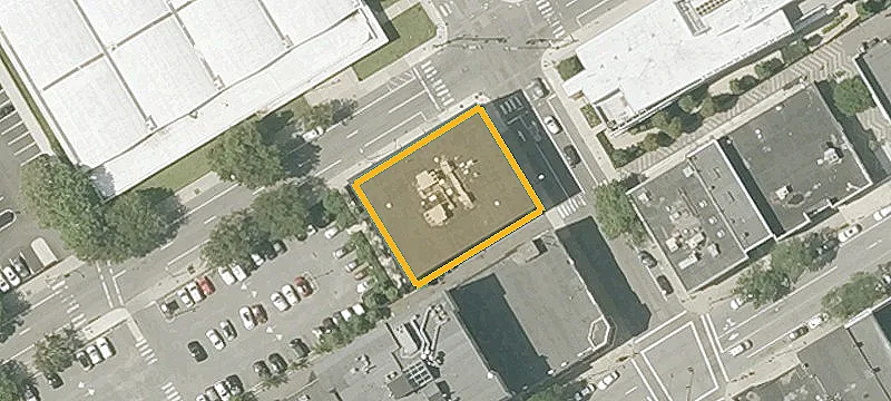 420 Cmn St