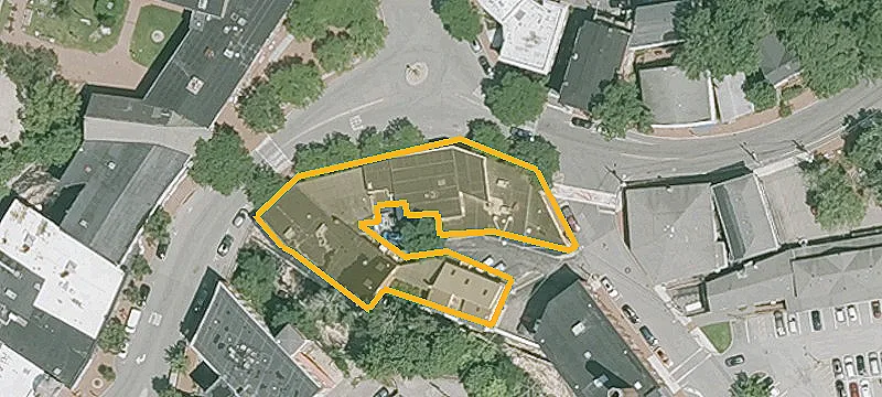 10 Market Sq