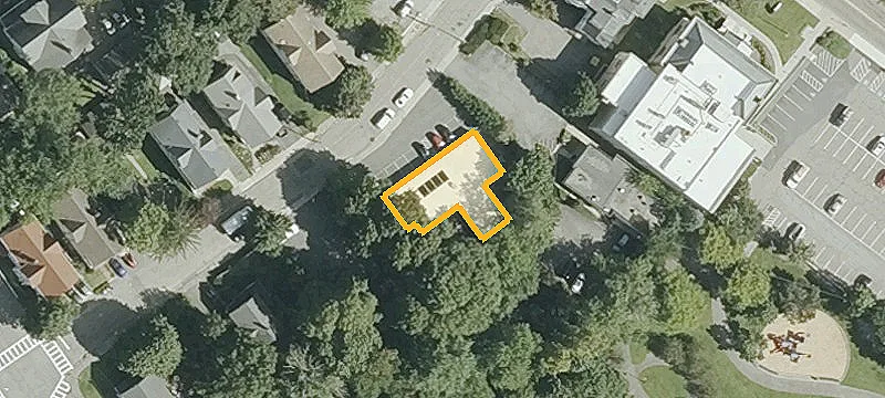 8 Hayward St