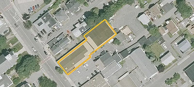 81 Maple St