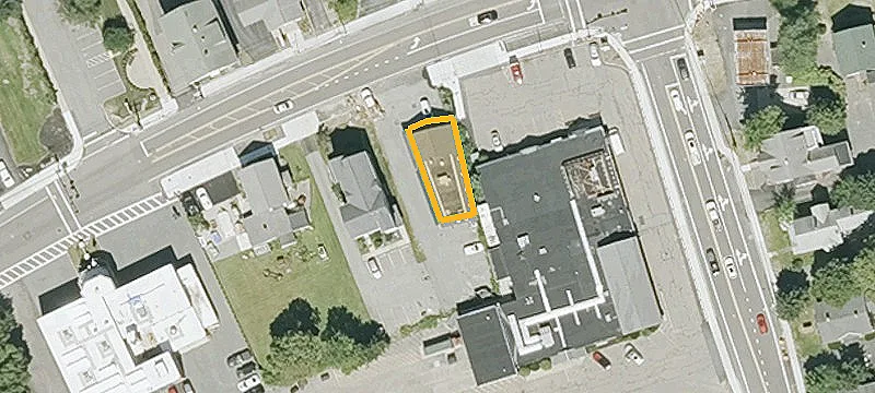 63 Main St