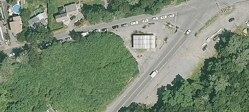 221 Lafayette Rd