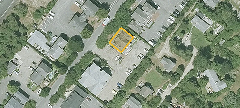 10 Amelia Dr