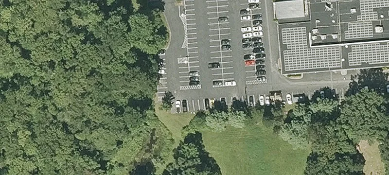 218 Tpke Rd