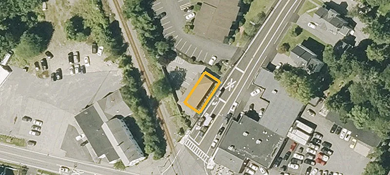 85 Pond St