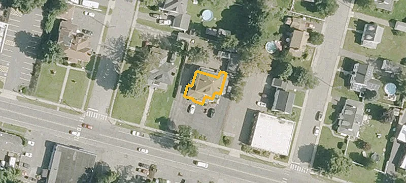 1501 Main St