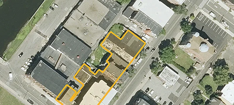 435 Main St
