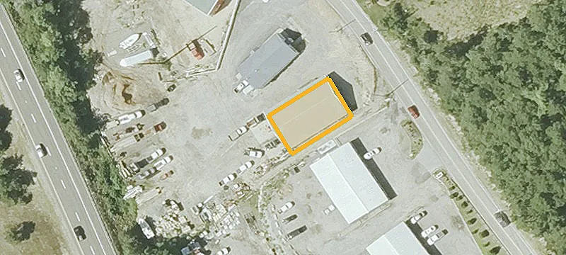 106 Hedges Pond Rd