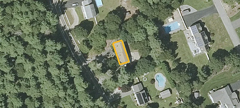 208 Mashpee Nck Rd
