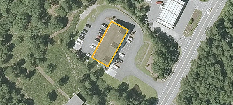 735 Falmouth Rd