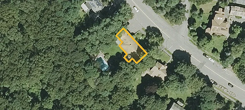 21 Randolph Rd
