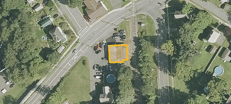 21 Lester St