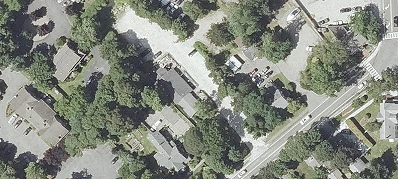 29 Locust St