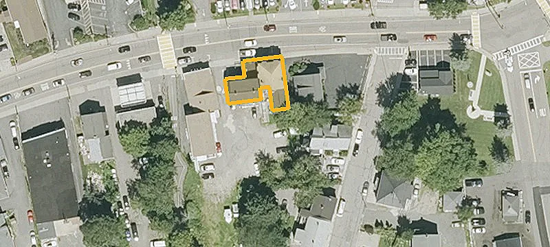 14-18 Main St