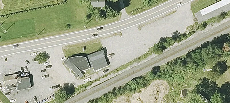 57 Maple St