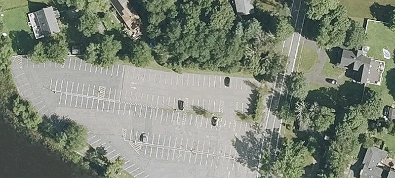 54 Bay Rd