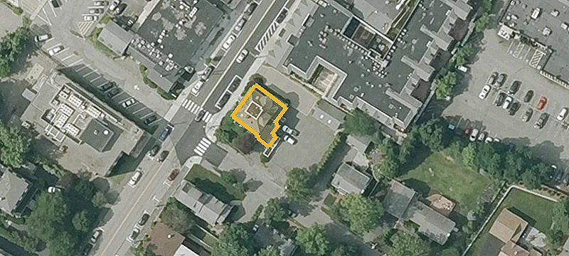 52nd Waltham St52a