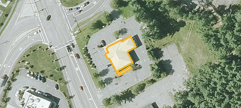 2420 Cranberry Hwy